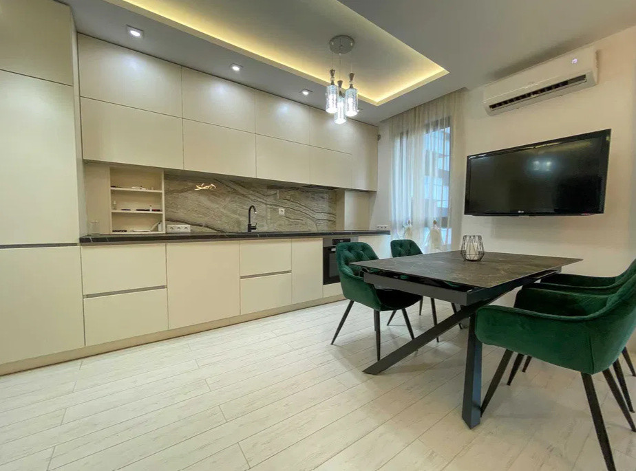 3 camere, lux, 67 mp, 2 bai,  terasa, zona Park lake, Intre Lacuri