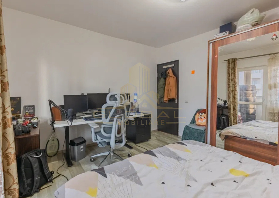 3 camere ,decomandat, 72 mp,  balcon, 2 bai, zona str.Calea Dorobatilor, 