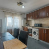 3 camere ,decomandat, 72 mp,  balcon, 2 bai, zona str.Calea Dorobatilor, 