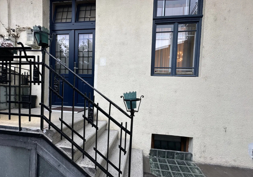3 camere , LUX, Art Deco, 77 mp, cladire istorica , zona str.Traian, Centru