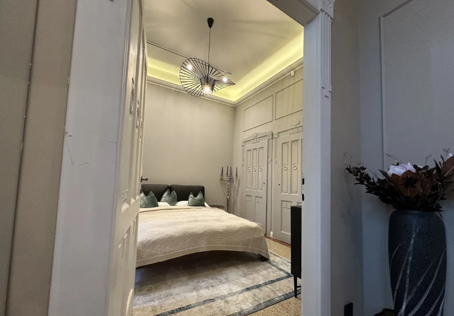 3 camere , LUX, Art Deco, 77 mp, cladire istorica , zona str.Traian, Centru