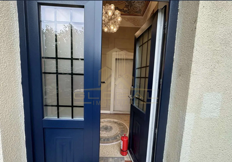 3 camere , LUX, Art Deco, 77 mp, cladire istorica , zona str.Traian, Centru