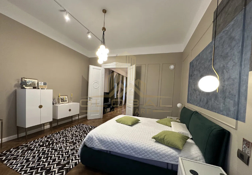 3 camere , LUX, Art Deco, 77 mp, cladire istorica , zona str.Traian, Centru