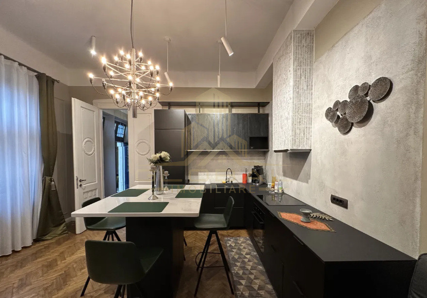 3 camere , LUX, Art Deco, 77 mp, cladire istorica , zona str.Traian, Centru