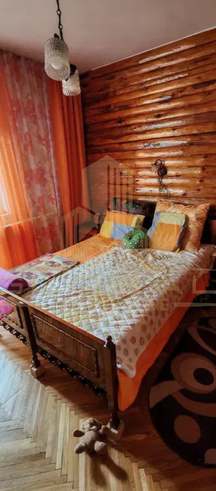 3 camere, decomandat, 72 mp,  2 balcoane, 2 bai, zona str.Aurel Vlaicu, Marasti