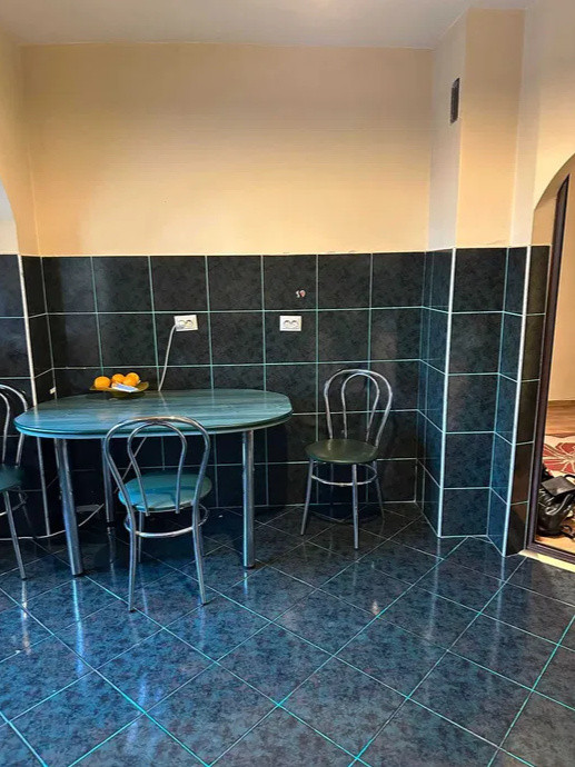 2 camere ,decomandat, 66 mp,  2 balcoane, zona Piata Marasti, Marasti
