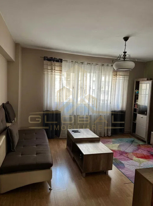 2 camere ,decomandat, 66 mp,  2 balcoane, zona Piata Marasti, Marasti