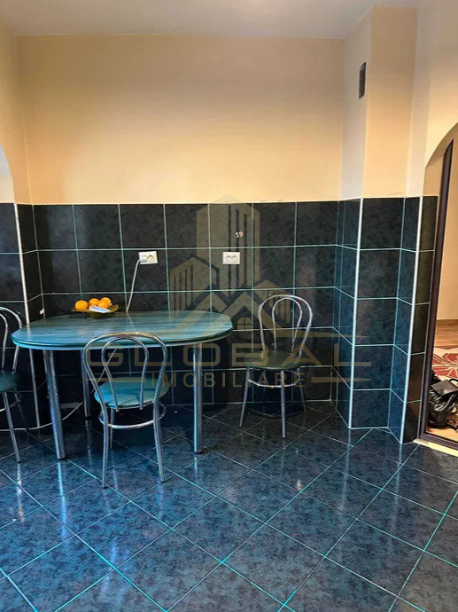 2 camere ,decomandat, 66 mp,  2 balcoane, zona Piata Marasti, Marasti