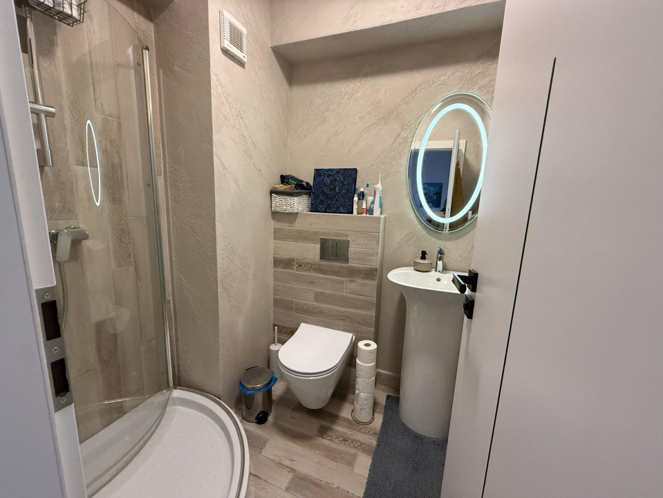 3 camere , Lux,75 mp, 45 mp, terasa, parcare, Buna-Ziua