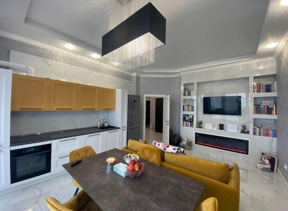 3 camere ,LUX, 75 mp, parcare, terasa, Luminia  Europa