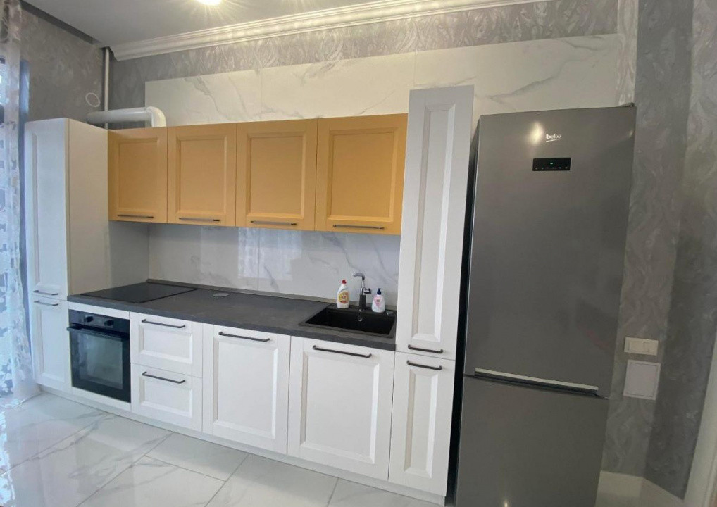 3 camere ,LUX, 75 mp, parcare, terasa, Luminia  Europa