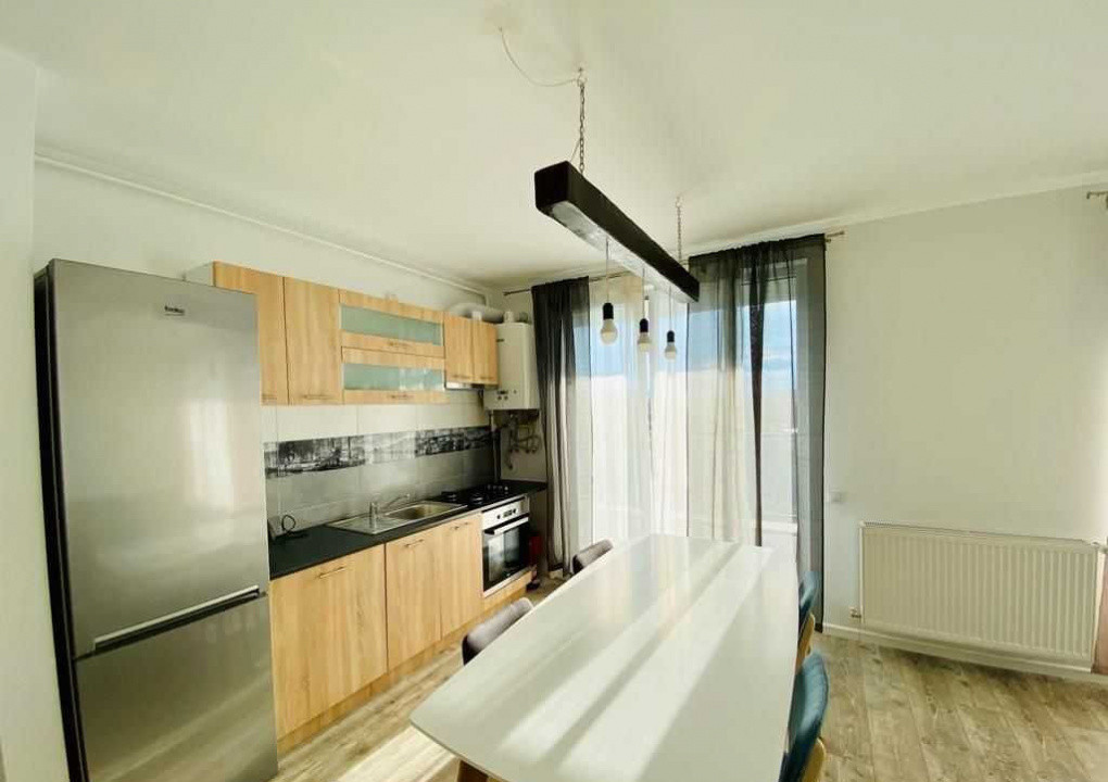 3 camere , 95 mp,  terasa, 2 bai, 2 parcari, zona str.Portelanului, Marasti