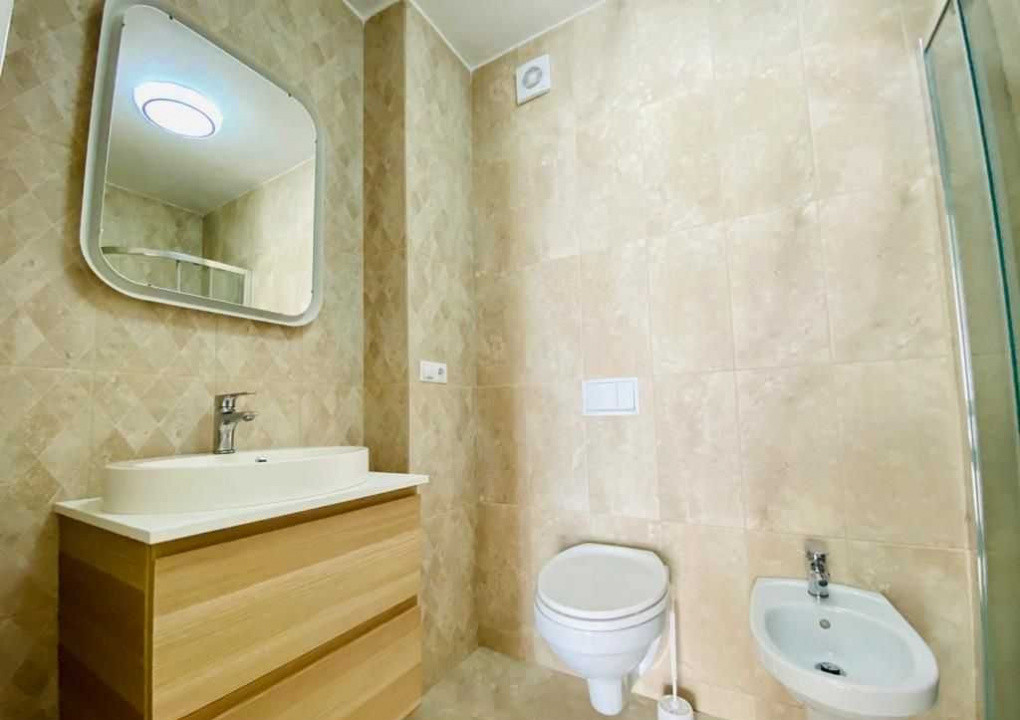 3 camere , 95 mp,  terasa, 2 bai, 2 parcari, zona str.Portelanului, Marasti
