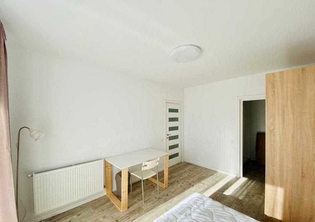 3 camere , 95 mp,  terasa, 2 bai, 2 parcari, zona str.Portelanului, Marasti