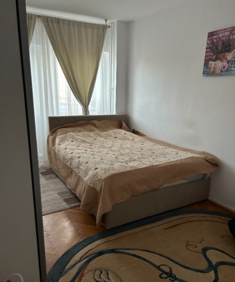 3 camere ,decomandat, 90 mp,  balcon, parcare, zona Piata Marasti, Marasti