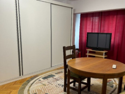 3 camere ,decomandat, 90 mp,  balcon, parcare, zona Piata Marasti, Marasti