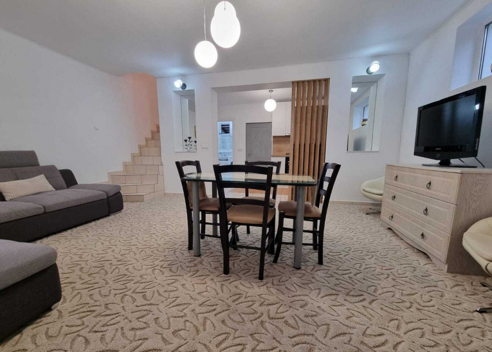 3 camere, 100 mp, P+E,  curte, zona Piata 14 iulie, Grigorescu