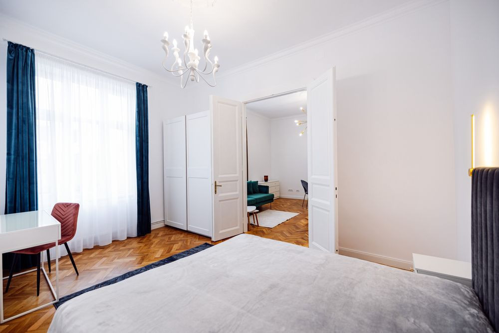 3 camere , Lux, 60 mp ,Centru , zona str. Horea 