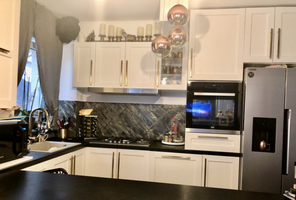 2 camere ,60 mp,  terasa, parcare, zona str.Razoare, Manastur