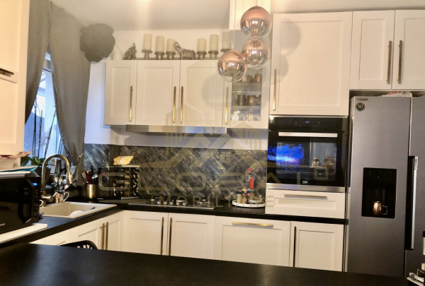 2 camere ,60 mp,  terasa, parcare, zona str.Razoare, Manastur