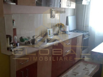 3 camere ,decomandat, 53 mp,  balcon, zona str.Aleea Borsa, Manastur