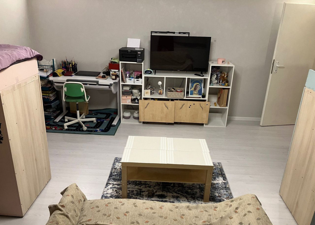 2 camere ,decomandat, 52 mp,  terasa, parcare, zona str.Frunzisului, Zorilor