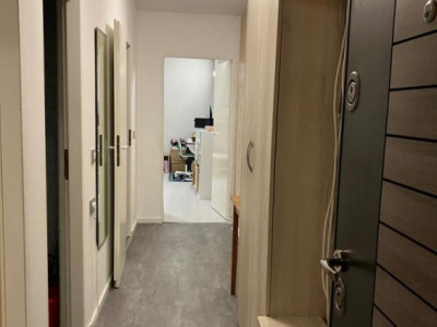 2 camere ,decomandat, 52 mp,  terasa, parcare, zona str.Frunzisului, Zorilor