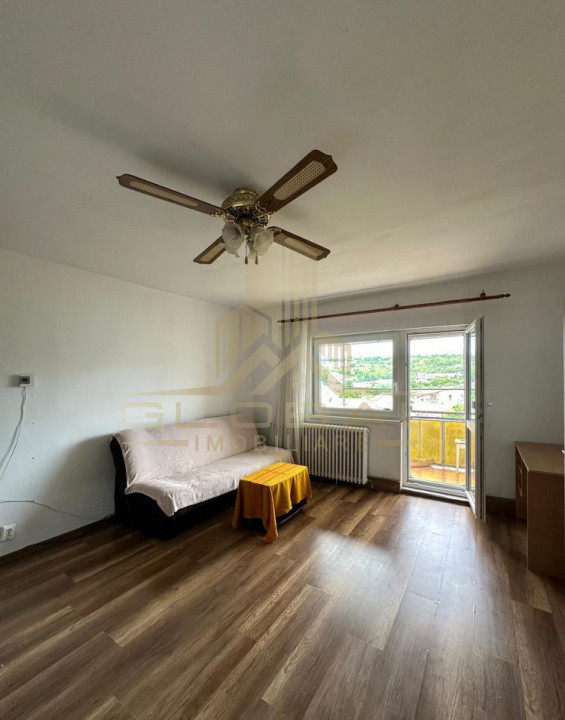 3 camere ,decomandat, 66 mp,  terasa, zona , Manastur