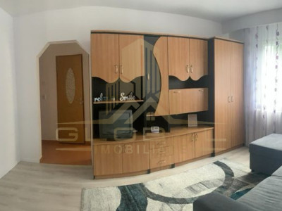 3 camere, decomandat, 58 mp,  balcon, zona Minerva Manastur