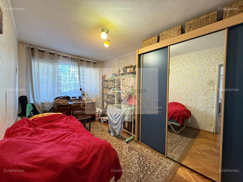 3 camere , decomandat, 68 mp, balcon, zona str.Alverna Gheorgheni