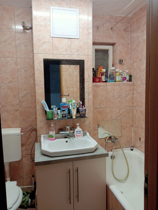 2 camere ,decomandat, 53 mp, balcon, zona str.Vidrarui, Manastur