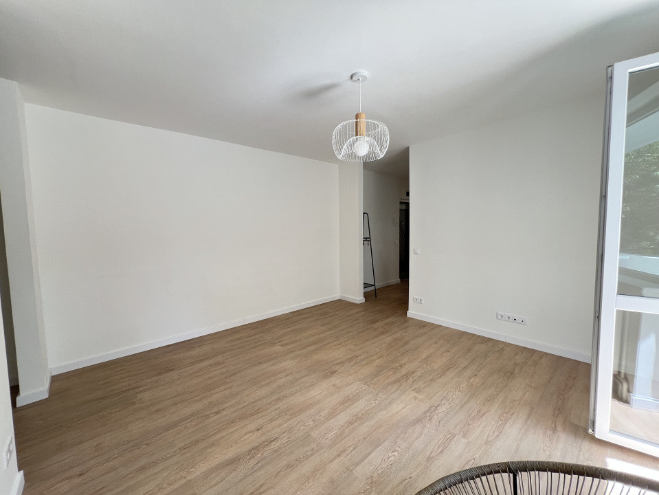 3 camere, decomandat, FInisat, terasa, str.Aleea Baita, Gheorgheni