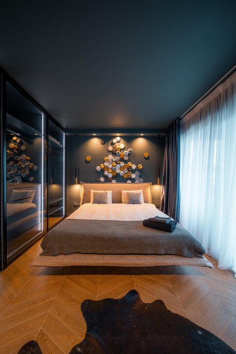 3 camere, LUX, 100 mp, 1 parcare, terasa, zona str. Buna Ziua