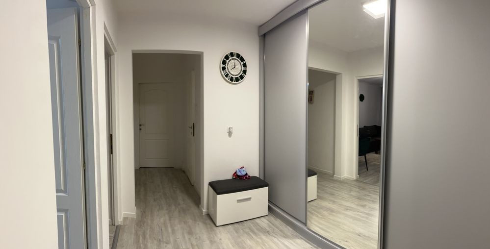 2 camere ,decomandat, 53 mp,  terasa, zona str. vidraru, Manastur