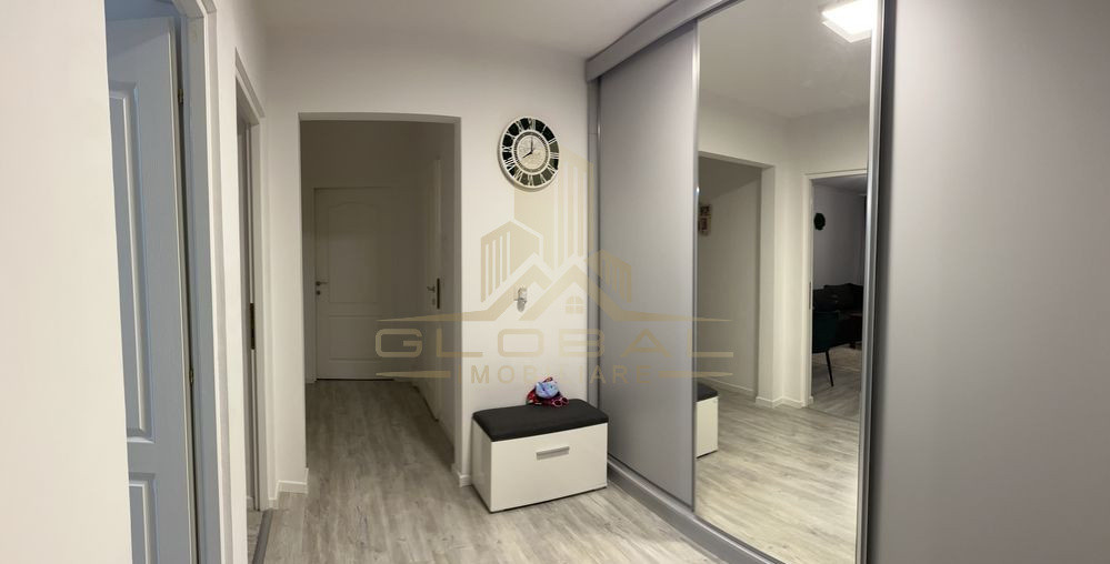 2 camere ,decomandat, 53 mp,  terasa, zona str. vidraru, Manastur