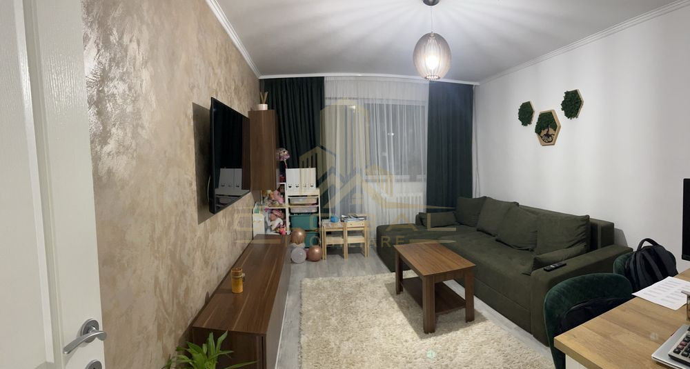 2 camere ,decomandat, 53 mp,  terasa, zona str. vidraru, Manastur