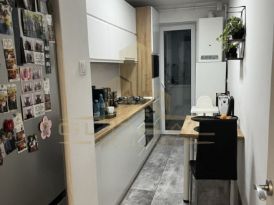 2 camere ,decomandat, 53 mp,  terasa, zona str. vidraru, Manastur