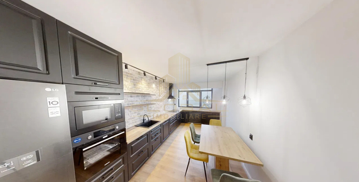 4 camere, decomandat, recent renovat, 110 mp, 2 balcoane, garaj, zona Zorilor