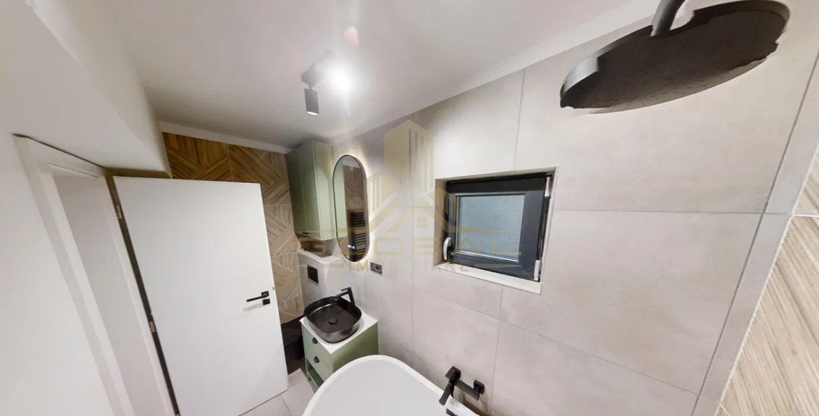 4 camere, decomandat, recent renovat, 110 mp, 2 balcoane, garaj, zona Zorilor