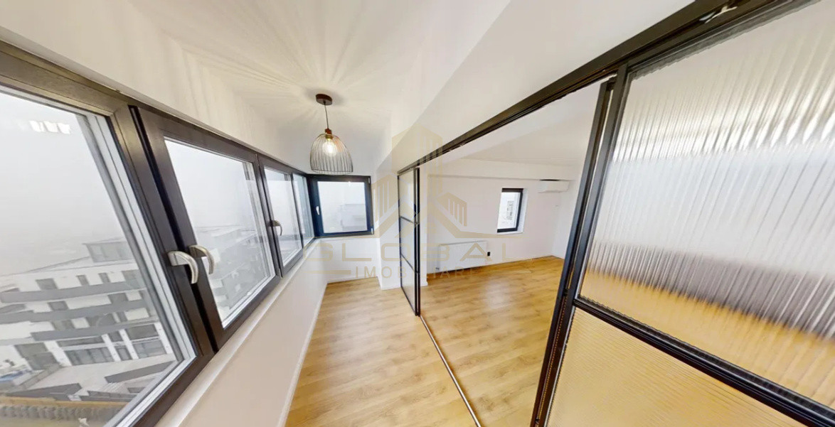 4 camere, decomandat, recent renovat, 110 mp, 2 balcoane, garaj, zona Zorilor