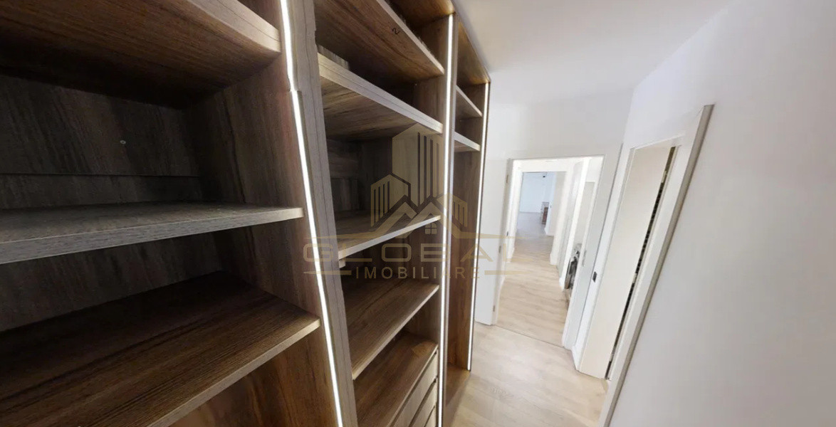 4 camere, decomandat, recent renovat, 110 mp, 2 balcoane, garaj, zona Zorilor