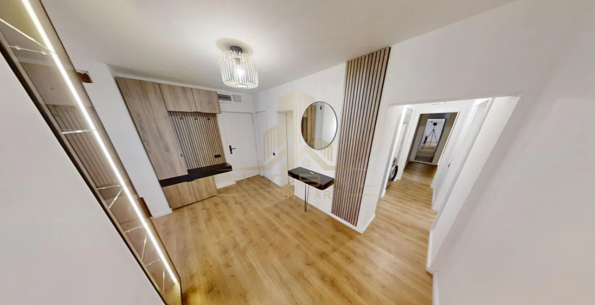 4 camere, decomandat, recent renovat, 110 mp, 2 balcoane, garaj, zona Zorilor