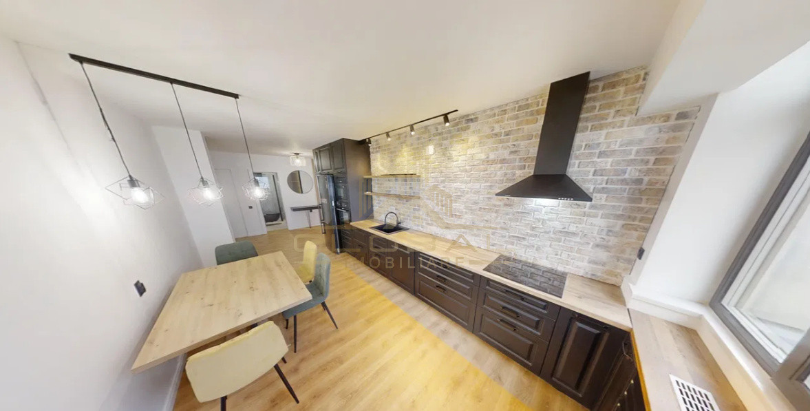 4 camere, decomandat, recent renovat, 110 mp, 2 balcoane, garaj, zona Zorilor