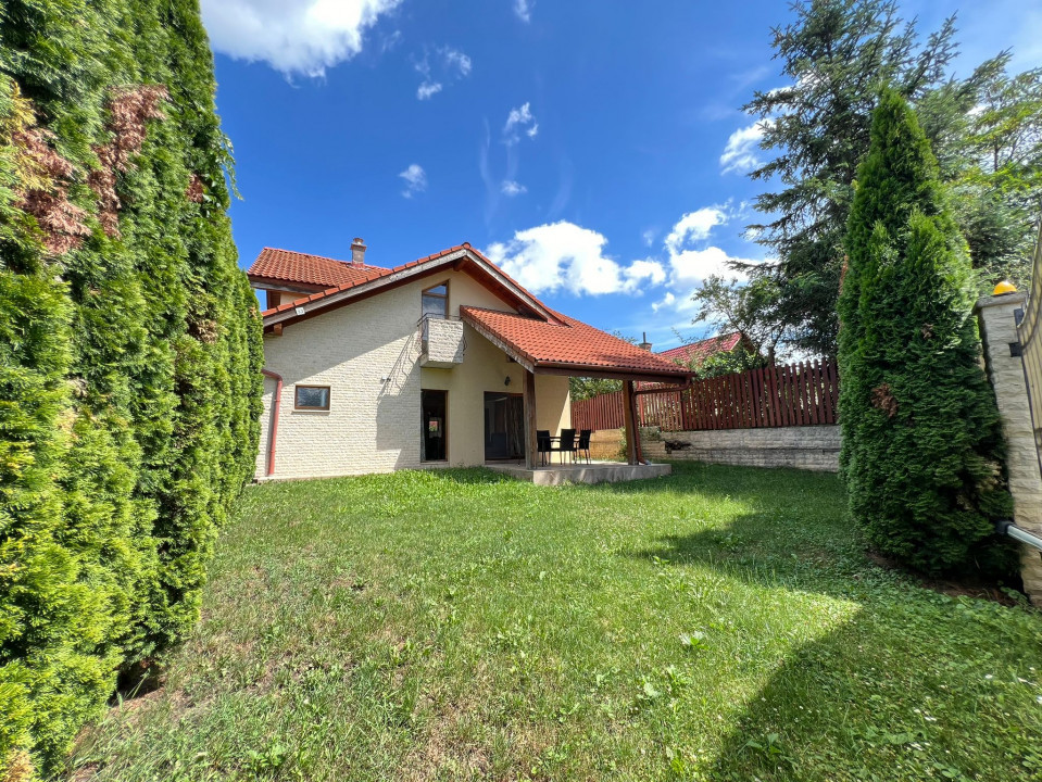 Vila cu  4 camere , 180 mp, curte, 5 parcari , terasa, Europa,, Eugen ionesco