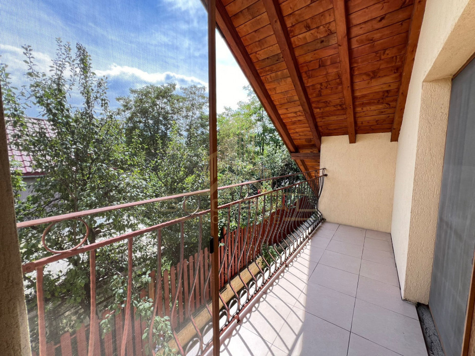 Vila cu  4 camere , 180 mp, curte, 5 parcari , terasa, Europa,, Eugen ionesco