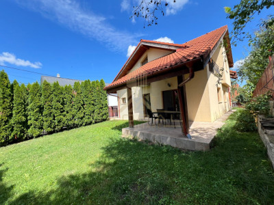 Vila cu  4 camere , 180 mp, curte, 5 parcari , terasa, Europa,, Eugen ionesco