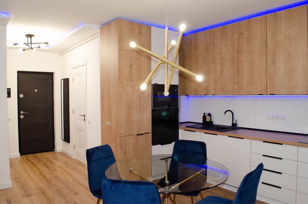 3 camere , 70 mp, parcare , terasa ,Andrei Muresanu , str. Augustin Presecan 