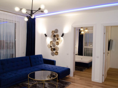 3 camere , 70 mp, parcare , terasa ,Andrei Muresanu , str. Augustin Presecan 