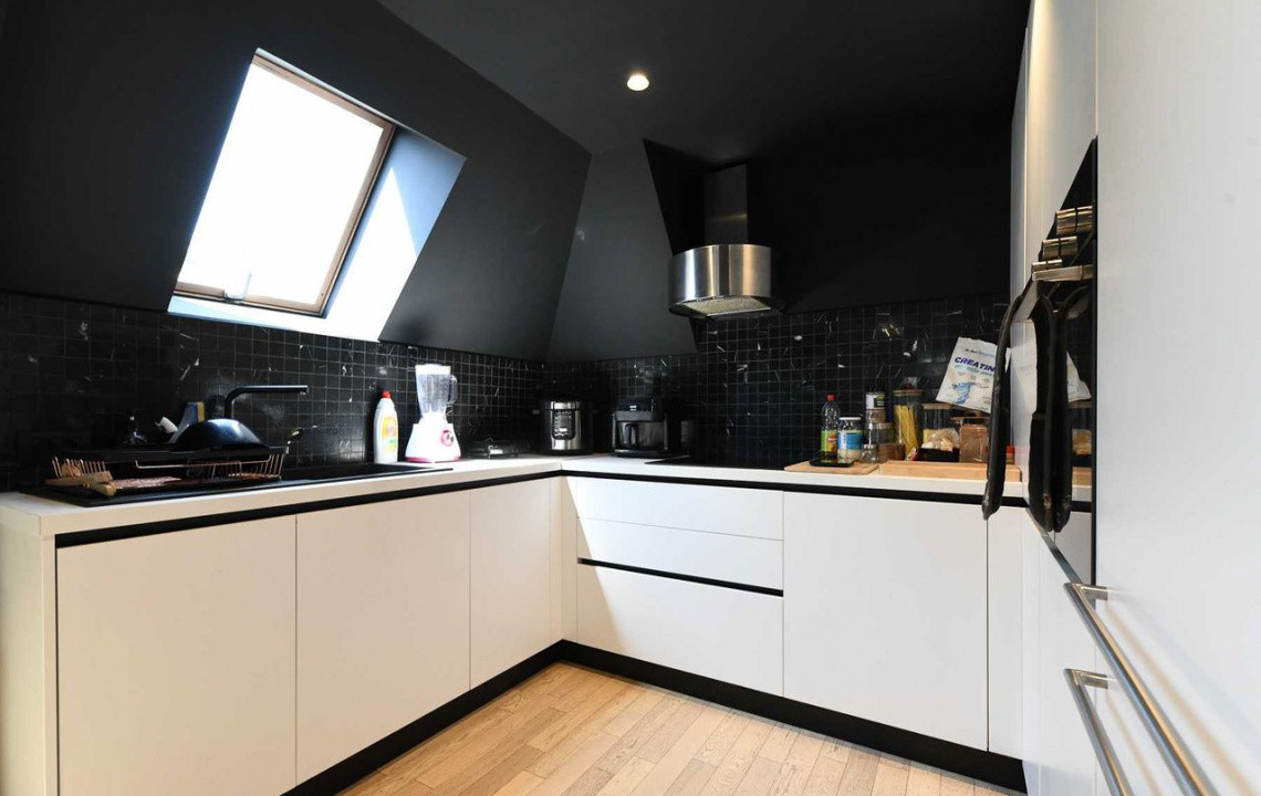 2 camere, 120 mp, 1 parcare, terasa, zona str. Aurel Gurghianu, Europa