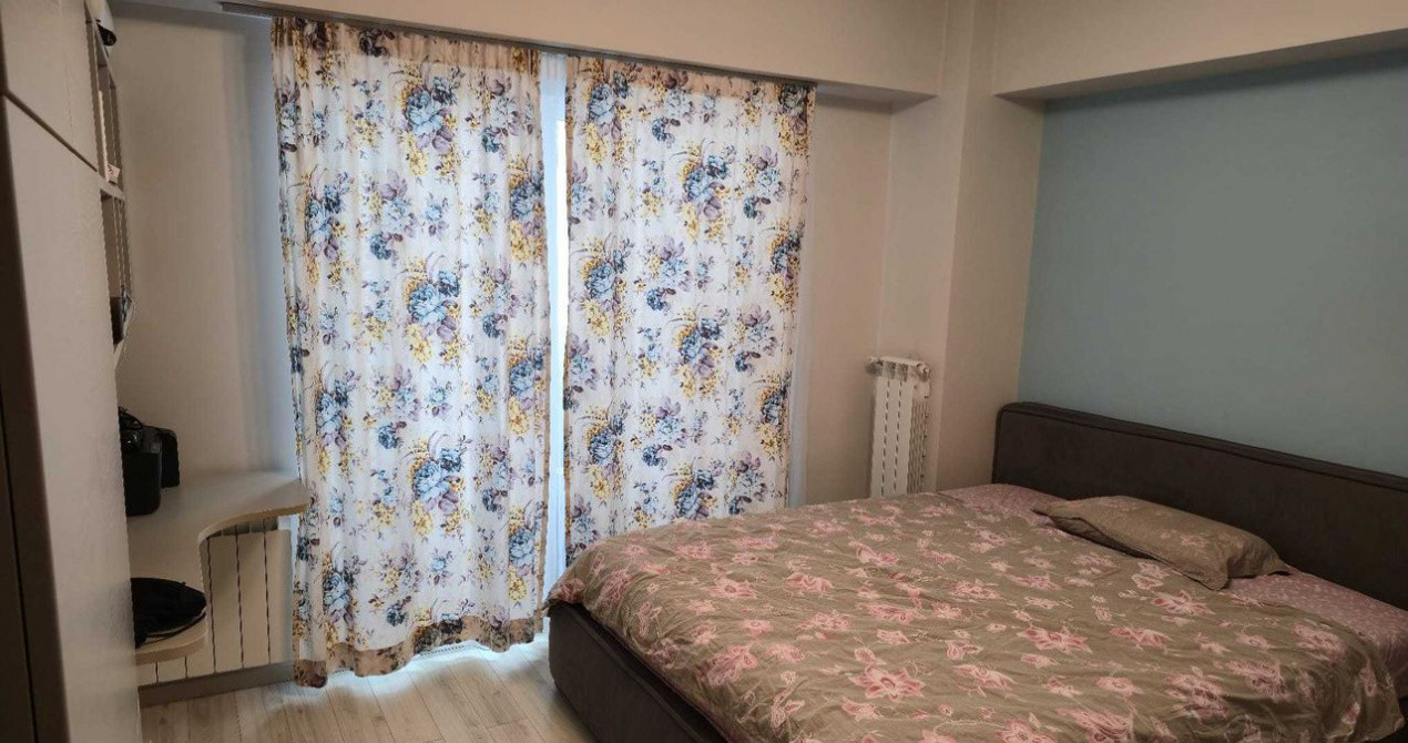 3 camere ,decomandat, 80 mp,  2 balcoane, zona str.Aurel Vlaicu, Marasti